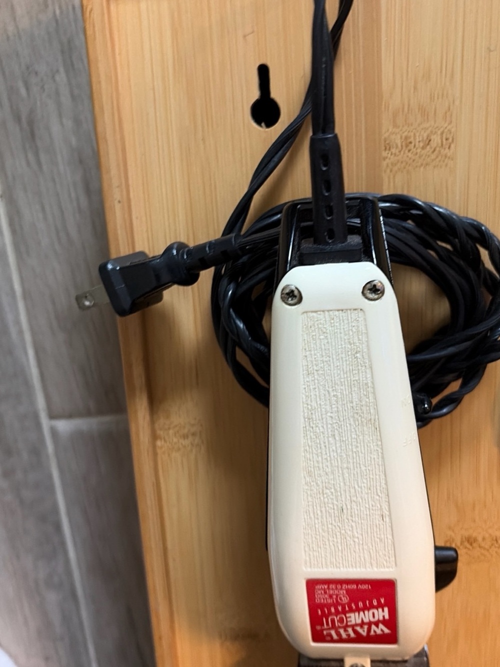 Men's Hair Clipper - White - Picture 2 of 2